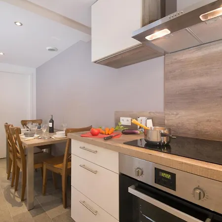 Sleeps 4 Chamonix